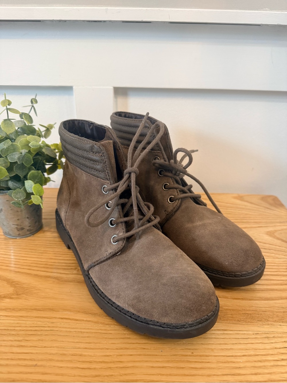 🌿2/$25 • Circus by Sam Edelman Suede Lace-Up Combat Boots